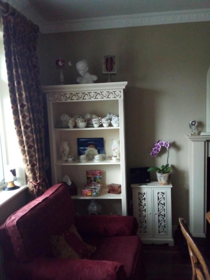 Lir B&B Multyfarnham エクステリア 写真