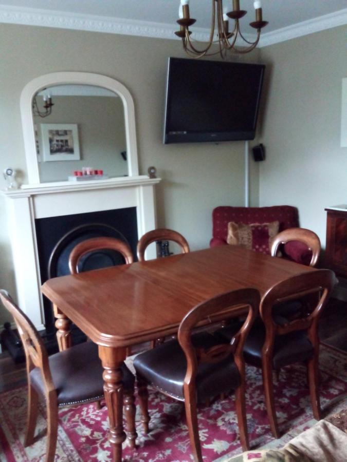 Lir B&B Multyfarnham エクステリア 写真